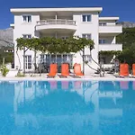 Athina Apartament Tučepi