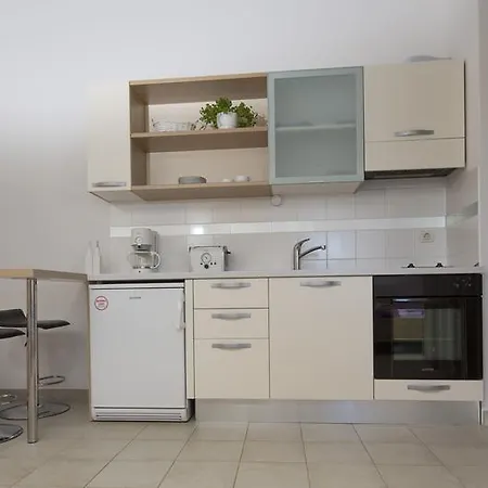 Lägenhet Apartmani Athina Tučepi